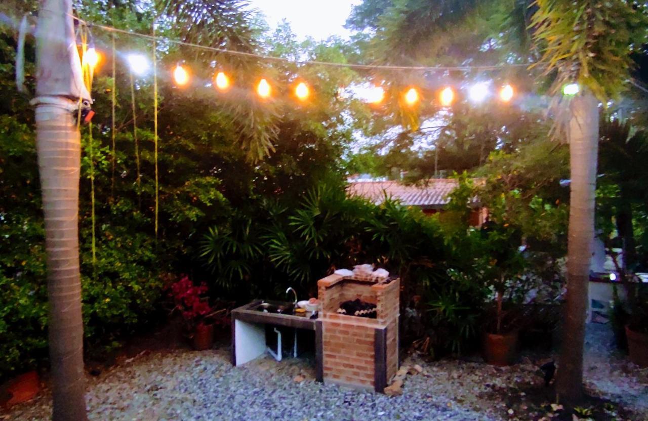 Daisy'S 2 Bedroom Family Home For Up To 5 Guests With Garden & Bbq Koh Samet Ngoại thất bức ảnh